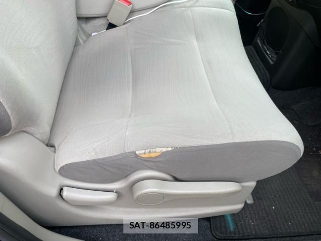 Nissan CUBE 2013-02 8741484-8