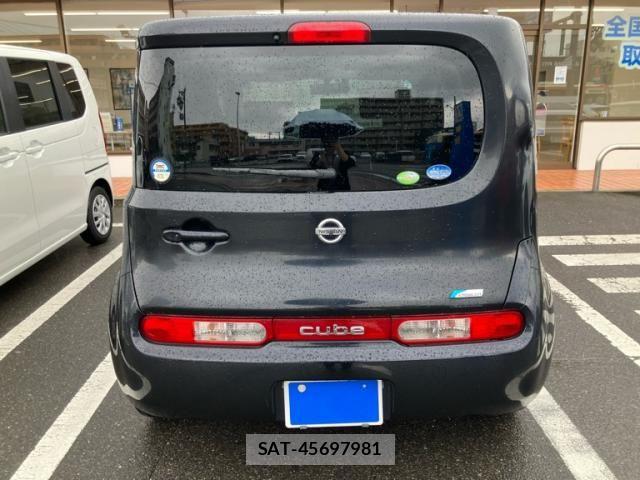 Nissan CUBE 2010-11 8741487-5