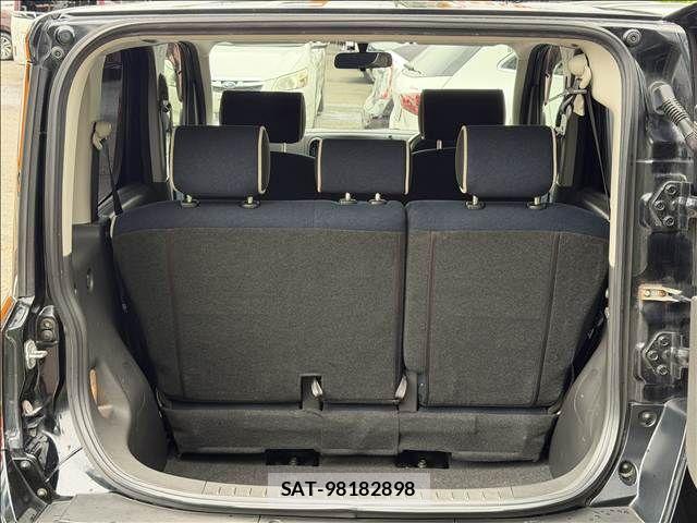 Nissan CUBE 2010-01 8741472-10