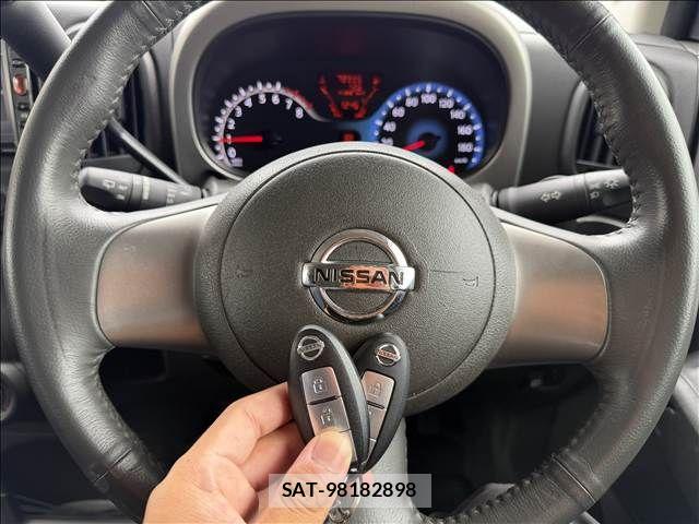Nissan CUBE 2010-01 8741472-17
