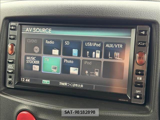 Nissan CUBE 2010-01 8741472-2
