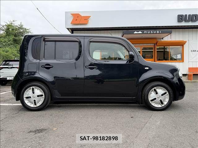 Nissan CUBE 2010-01 8741472-6