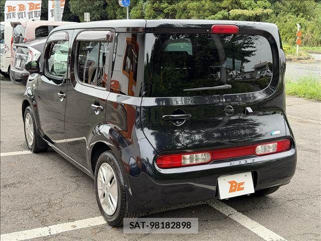 Nissan CUBE 2010-01 8741472-7