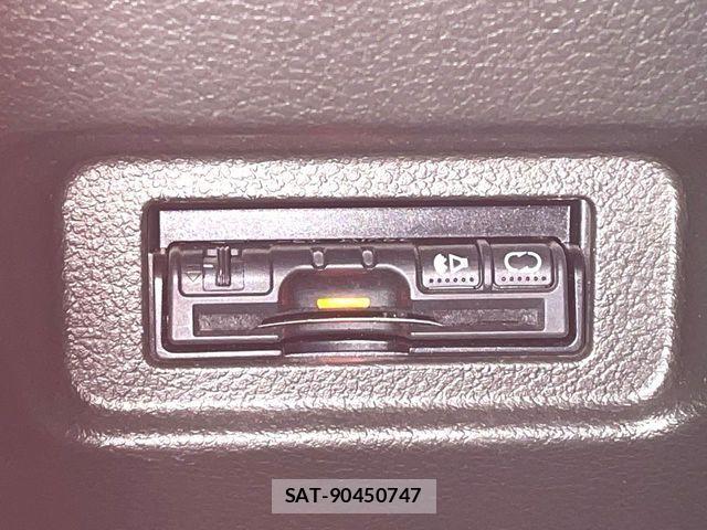 Nissan CUBE 2014-03 8779910-5