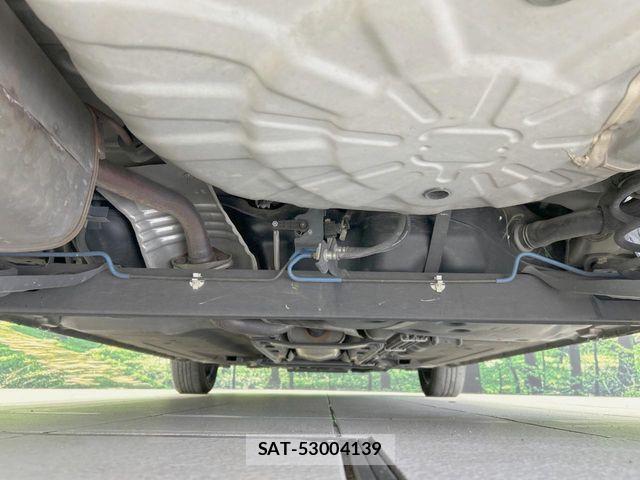 Nissan CUBE 2015-11 8779907-18