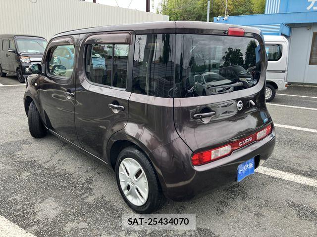 Nissan CUBE 2010-02 8795654-3