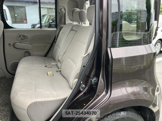 Nissan CUBE 2010-02 8795654-4
