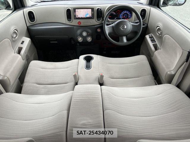 Nissan CUBE 2010-02 8795654-5