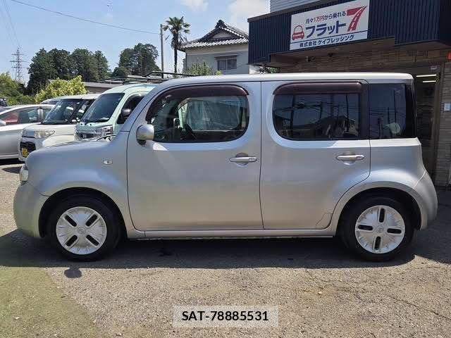 Nissan CUBE 2009-01 8828467-10