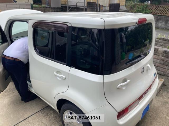 Nissan CUBE 2009-06 8828466-2