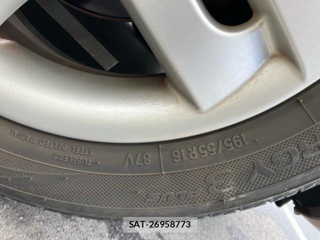 Nissan CUBE 2013-03 8870748-5