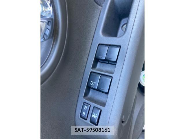 Nissan CUBE 2011-09 8879309-14