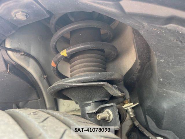 Nissan CUBE 2011-11 8879306-19