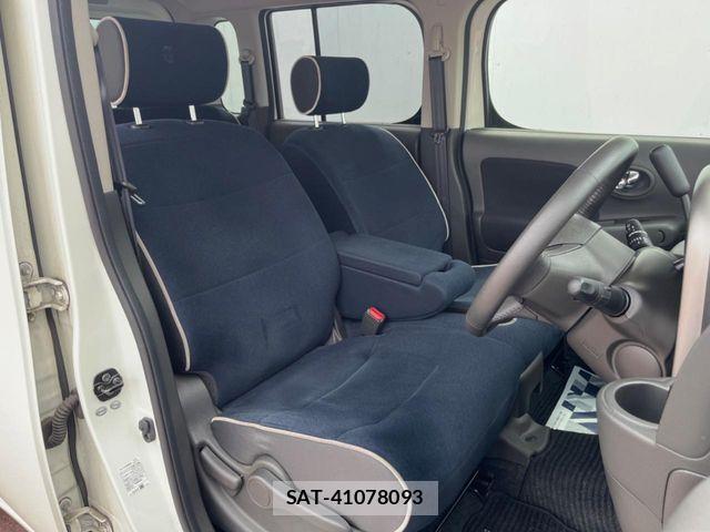 Nissan CUBE 2011-11 8879306-7