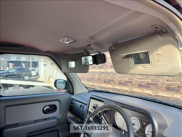 Nissan CUBE 2006-07 8879308-10