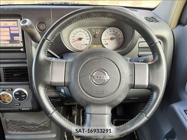 Nissan CUBE 2006-07 8879308-14
