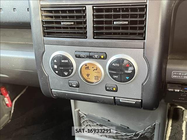 Nissan CUBE 2006-07 8879308-22