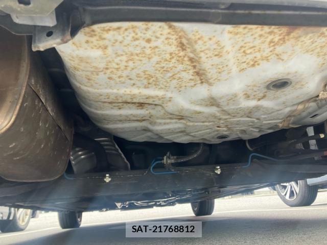 Nissan CUBE 2010-01 8879311-2