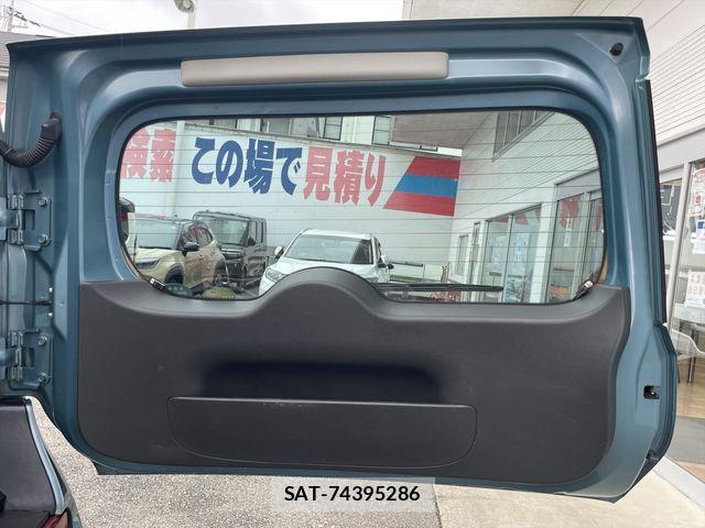 Nissan CUBE 2011-08 8883481-14