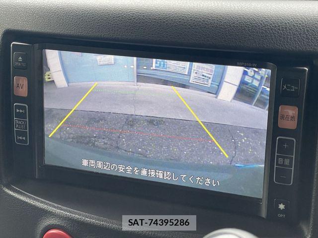 Nissan CUBE 2011-08 8883481-22