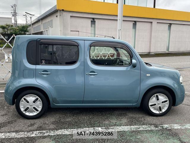 Nissan CUBE 2011-08 8883481-3