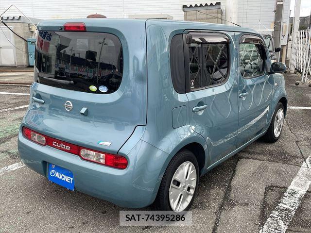 Nissan CUBE 2011-08 8883481-4