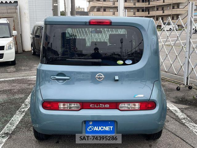 Nissan CUBE 2011-08 8883481-5