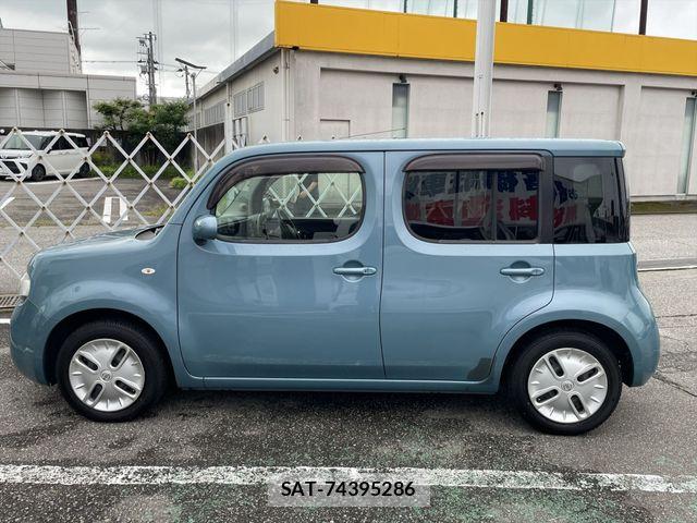Nissan CUBE 2011-08 8883481-7