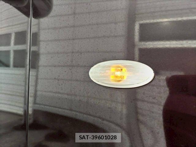 Nissan CUBE 2013-04 3371650-10