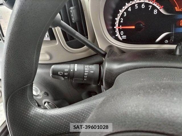 Nissan CUBE 2013-04 3371650-22