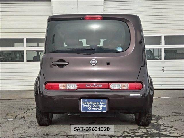 Nissan CUBE 2013-04 3371650-5