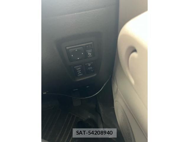 Nissan CUBE 2009-01 7216787-17