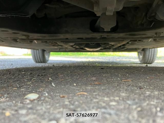 Nissan CUBE 2010-04 7615919-20