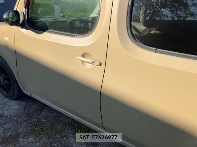 Nissan CUBE 2010-04 7615919-4