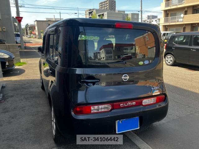 Nissan CUBE 2009-01 8035115-2
