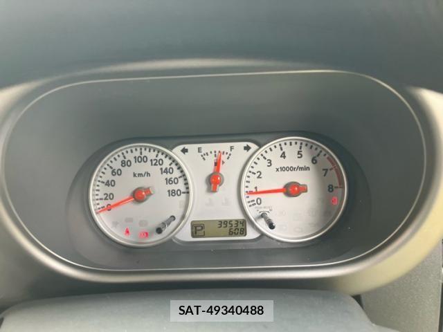Nissan CUBE 2005-11 8229454-17