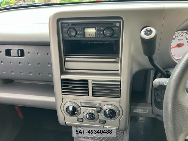 Nissan CUBE 2005-11 8229454-18