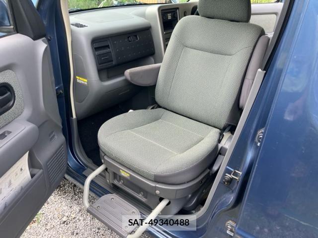Nissan CUBE 2005-11 8229454-22