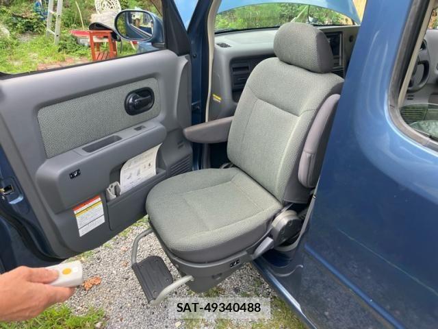 Nissan CUBE 2005-11 8229454-23