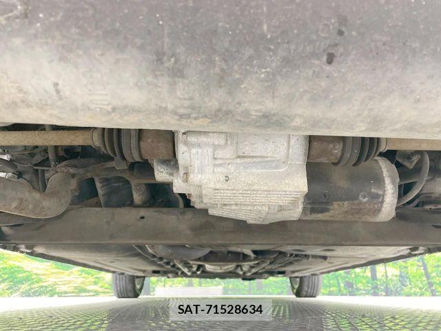 Nissan CUBE 2012-09 8244948-19