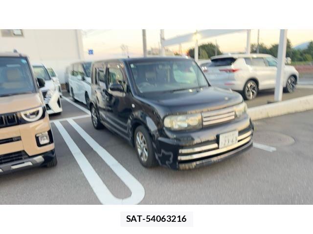 Nissan CUBE 2012-05 8371565-1