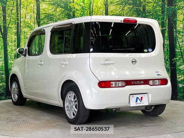 Nissan CUBE 2009-11 8741489-13