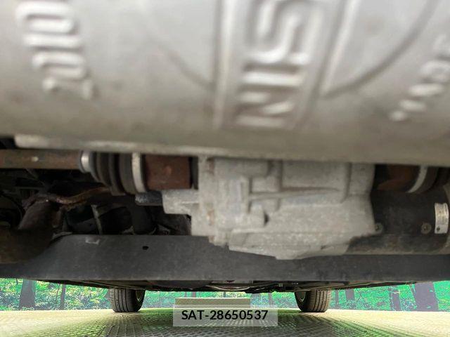 Nissan CUBE 2009-11 8741489-17