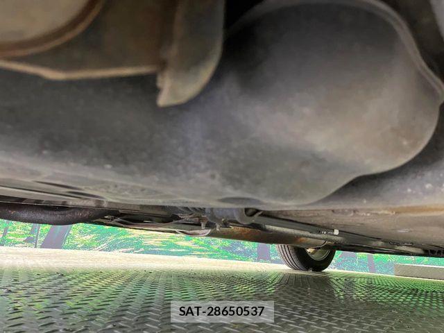 Nissan CUBE 2009-11 8741489-19