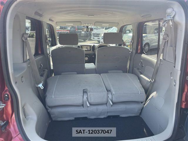 Nissan CUBE 2011-12 8795664-15