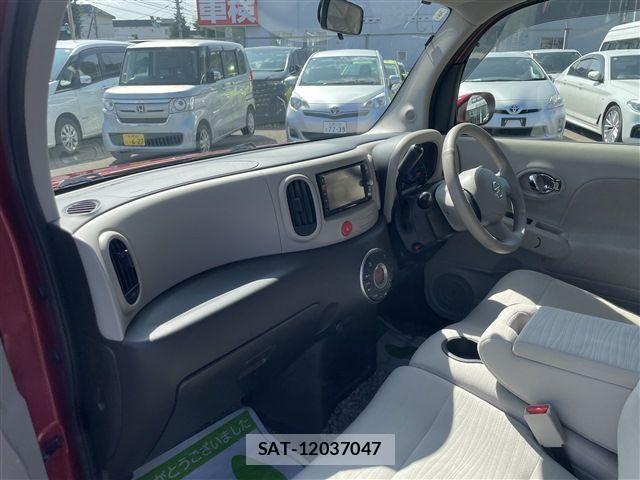 Nissan CUBE 2011-12 8795664-18