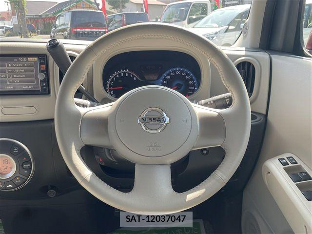 Nissan CUBE 2011-12 8795664-27