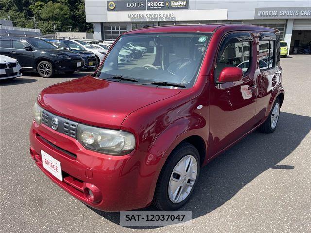 Nissan CUBE 2011-12 8795664-2