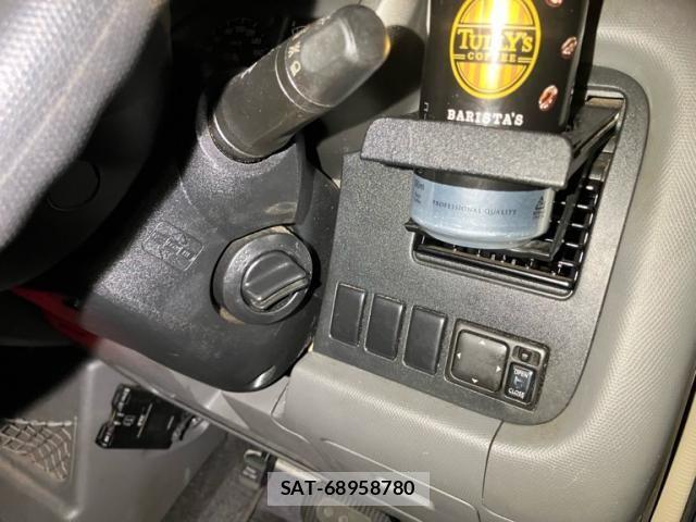 Nissan CUBE CUBIC 2003-09 8335420-17