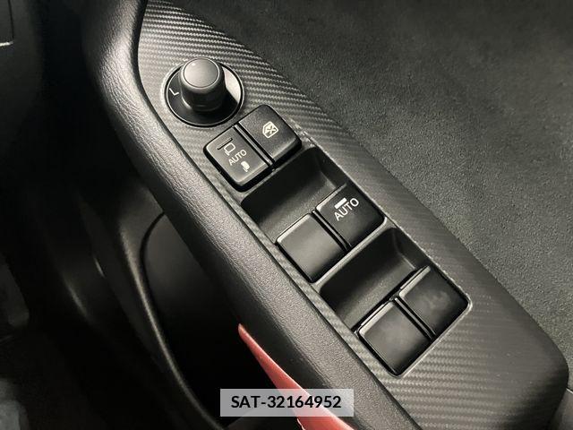 Mazda CX-3 2017-04 1372126-29